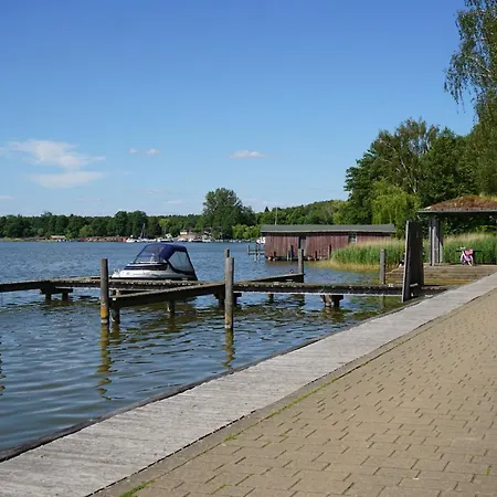 Charmante In Mit Seeblick *
