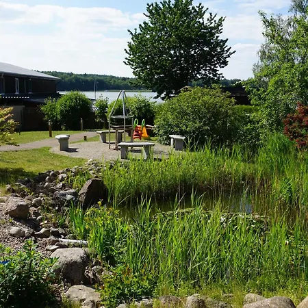 Apartment Charmante In Mit Seeblick Rheinsberg
